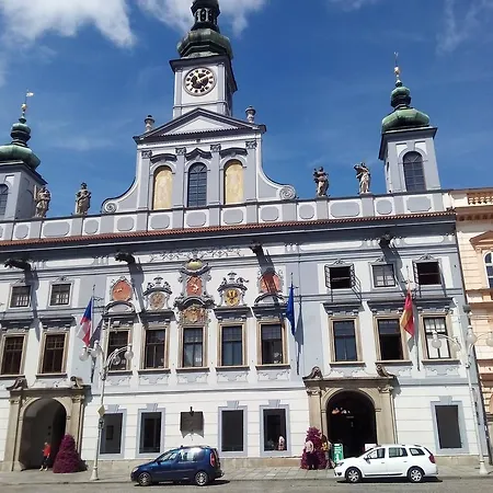 Romantic In The City Center